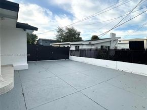 248 SW 18th Ct, Miami FL 33135