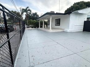 248 SW 18th Ct, Miami FL 33135