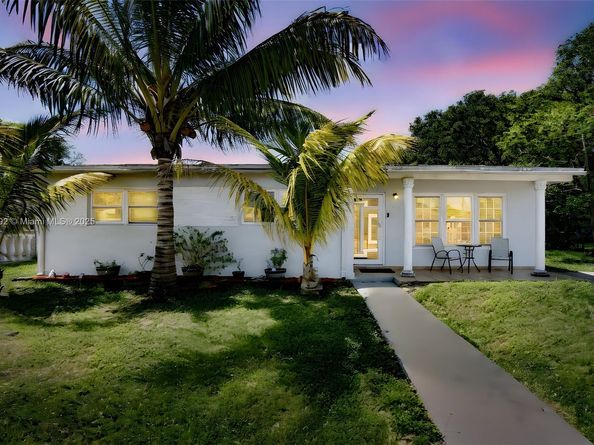 3610 NW 171st St, Miami Gardens FL 33056