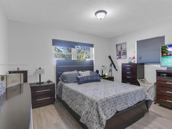3610 NW 171st St, Miami Gardens FL 33056