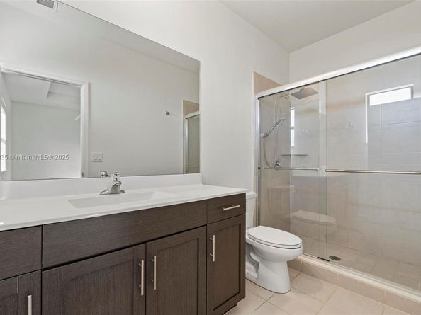 10861 W 32nd Ln 10861, Hialeah FL 33018