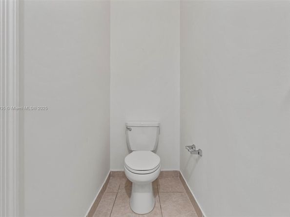 10861 W 32nd Ln 10861, Hialeah FL 33018