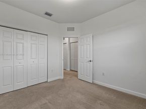 10861 W 32nd Ln 10861, Hialeah FL 33018