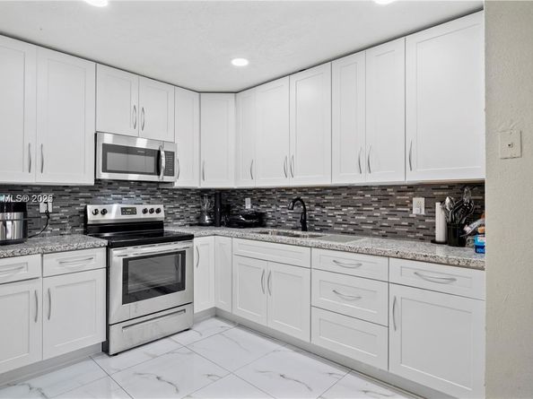 19458 NW 28th Pl 19458, Miami Gardens FL 33056