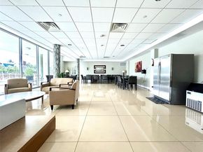 9500 W Bay Harbor Dr 2G, Bay Harbor Islands FL 33154