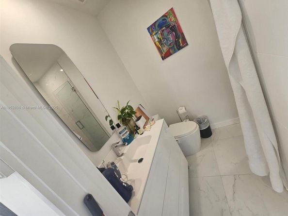 Undisclosed Address #A11852608, Miami Beach FL 33139
