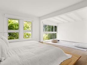 4286 S Douglas Rd, Miami FL 33133