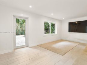 4286 S Douglas Rd, Miami FL 33133