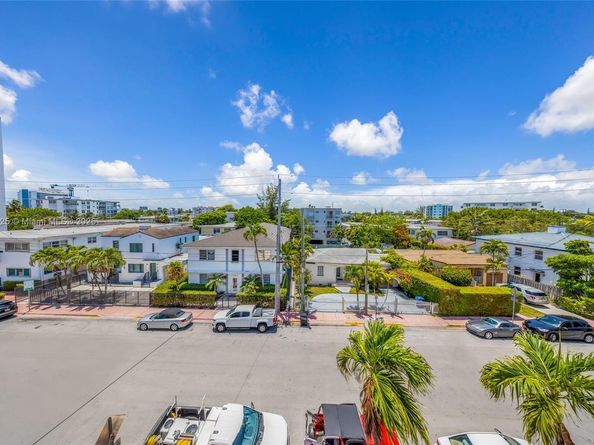7921 Byron Ave 407, Miami Beach FL 33141