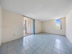 7921 Byron Ave 407, Miami Beach FL 33141