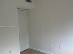 12645 SW 91st St 202, Miami FL 33186