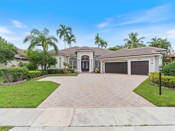 21677 Marigot Dr