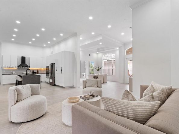 21677 Marigot Dr, Boca Raton FL 33428