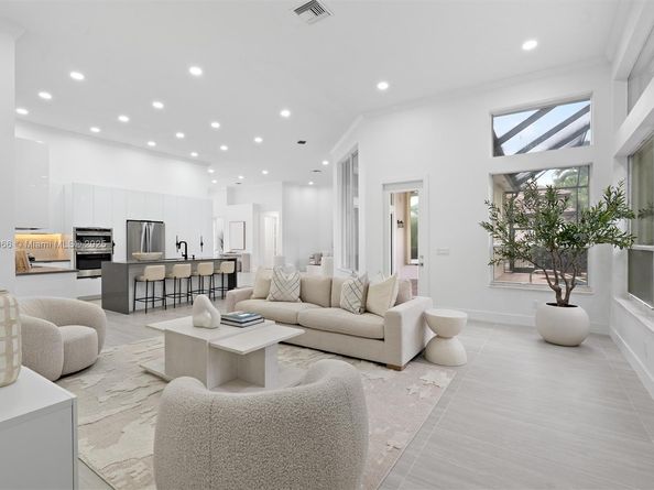 21677 Marigot Dr, Boca Raton FL 33428