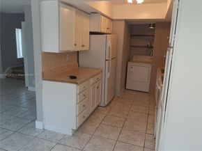5842 NW 21st St 42B, Lauderhill FL 33313