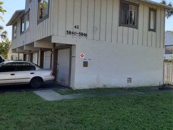 5842 NW 21st St 42B, Lauderhill FL 33313