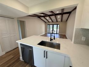 12104 SW 110th St Cir S, Miami FL 33186