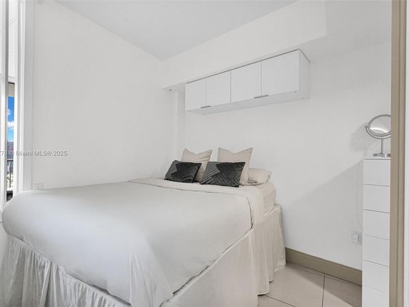 1750 N Bayshore Dr 3708, Miami FL 33132