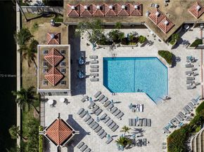 19667 Turnberry Way 27K, Aventura FL 33180