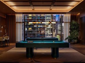 77 SE 5th St 2701, Miami FL 33131