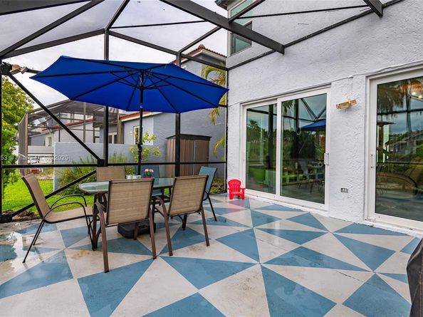 216 NW 118th Dr, Coral Springs FL 33071