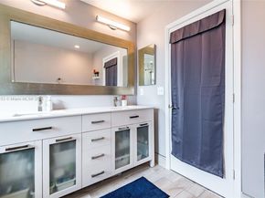 216 NW 118th Dr, Coral Springs FL 33071