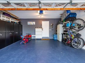 216 NW 118th Dr, Coral Springs FL 33071