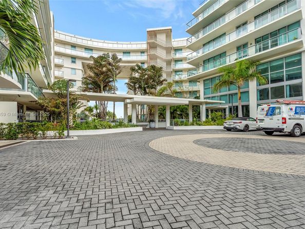 6620 Indian Creek Dr PH711, Miami Beach FL 33141