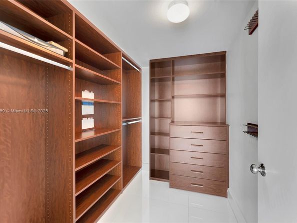 6620 Indian Creek Dr PH711, Miami Beach FL 33141