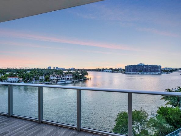 6620 Indian Creek Dr PH711, Miami Beach FL 33141