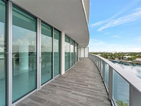 6620 Indian Creek Dr PH711, Miami Beach FL 33141