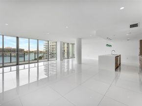 6620 Indian Creek Dr PH711, Miami Beach FL 33141