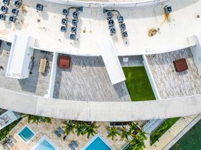 6620 Indian Creek Dr PH711, Miami Beach FL 33141
