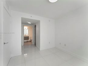 6620 Indian Creek Dr PH711, Miami Beach FL 33141