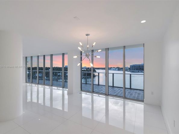 6620 Indian Creek Dr PH711, Miami Beach FL 33141