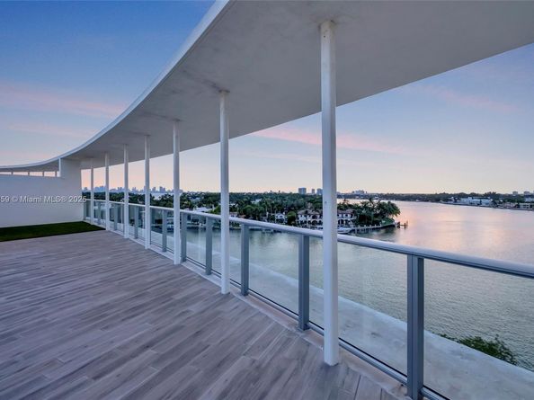 6620 Indian Creek Dr PH711, Miami Beach FL 33141
