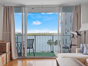 10350 W Bay Harbor Dr 4V, Bay Harbor Islands FL 33154