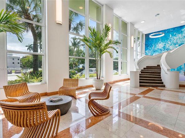 10350 W Bay Harbor Dr 4V, Bay Harbor Islands FL 33154