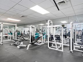 10350 W Bay Harbor Dr 4V, Bay Harbor Islands FL 33154