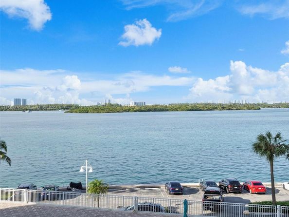 10350 W Bay Harbor Dr 4V, Bay Harbor Islands FL 33154