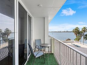 10350 W Bay Harbor Dr 4V, Bay Harbor Islands FL 33154
