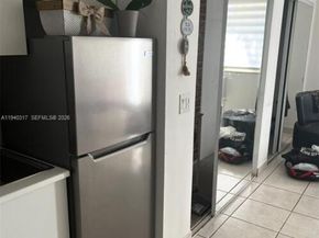 2160 BayDr 211, Miami Beach FL 33141