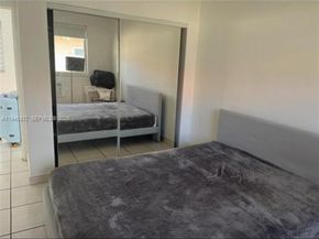 2160 BayDr 211, Miami Beach FL 33141