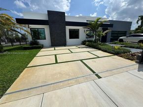 10960 SW 42nd Ter, Miami FL 33165