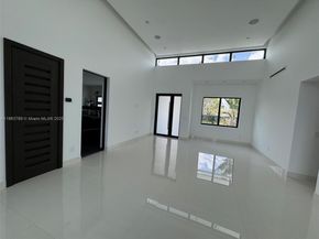 10960 SW 42nd Ter, Miami FL 33165