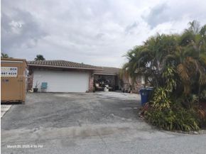 933 SE 10th Ct, Pompano Beach FL 33060