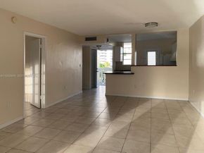 2855 Leonard Dr H404, Aventura FL 33160
