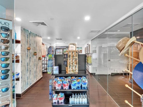 17315 Collins Ave 1106, Sunny Isles Beach FL 33160
