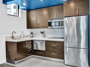 17315 Collins Ave 1106, Sunny Isles Beach FL 33160
