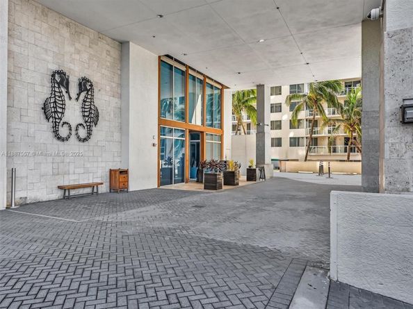 17315 Collins Ave 1106, Sunny Isles Beach FL 33160